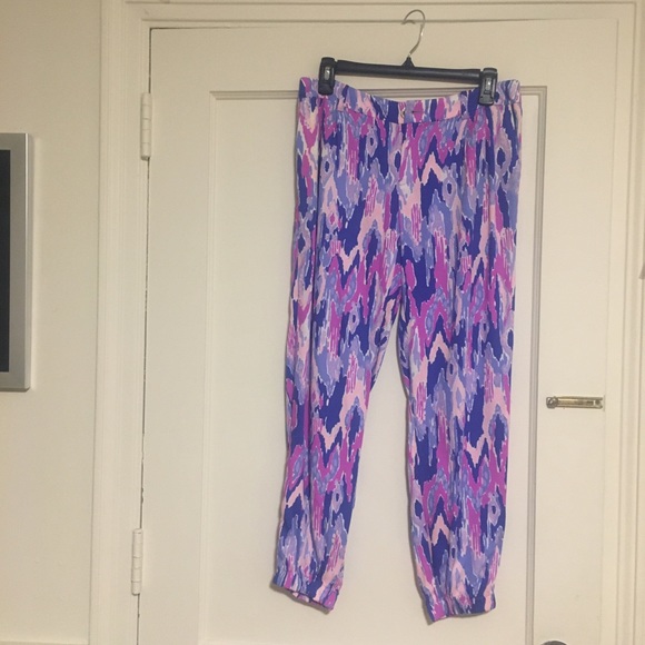 Lilly Pulitzer Saffron printed pant size 2 EEUC - Picture 1 of 1